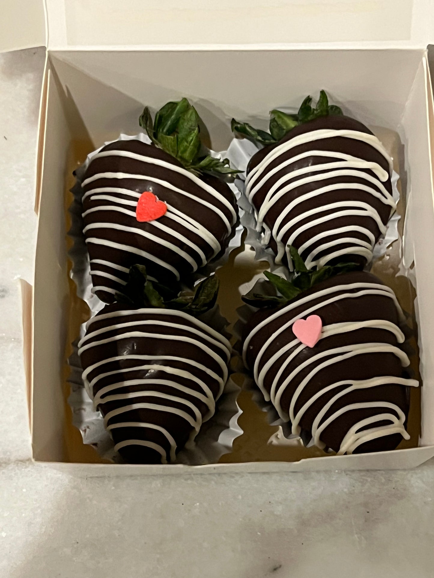 Valentine’s Day 4 Chocolate Covered Strawberries