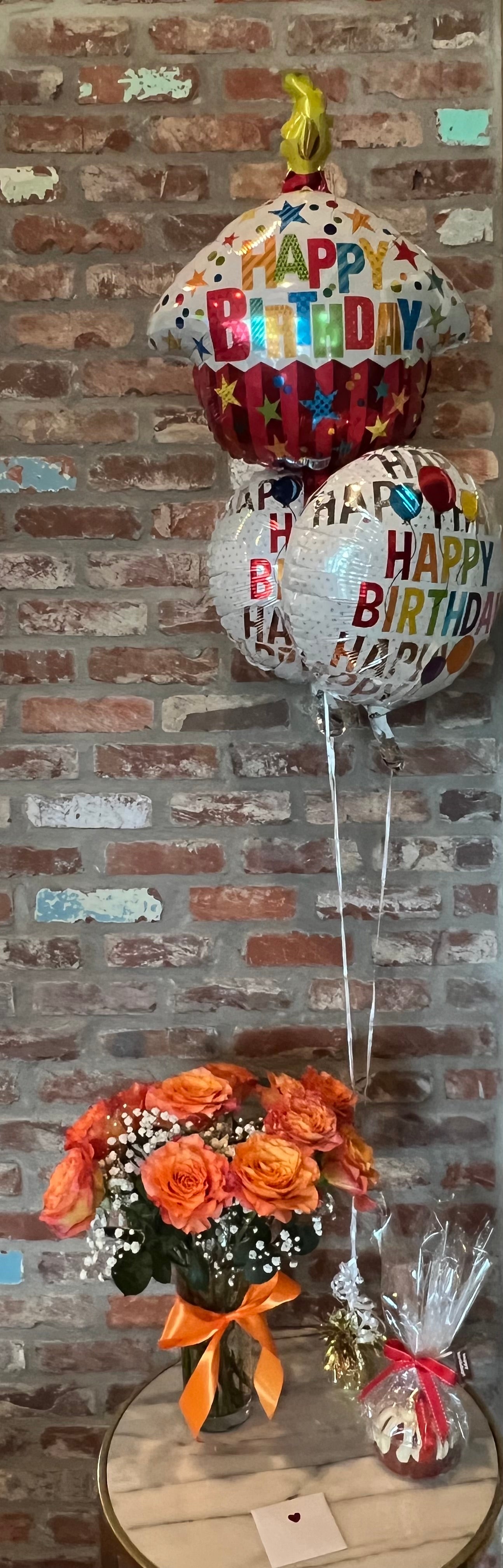 Happy Birthday Box - Dozen Roses and Bundtlet