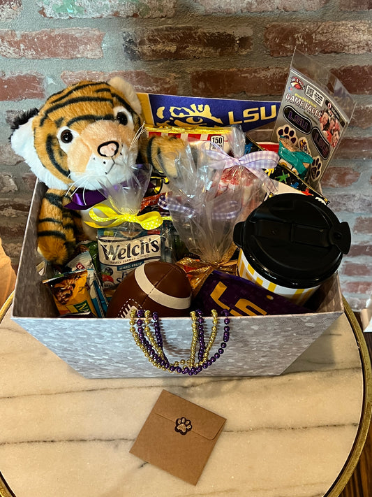 LSU Tiger Birthday Box 4 with Bundlet