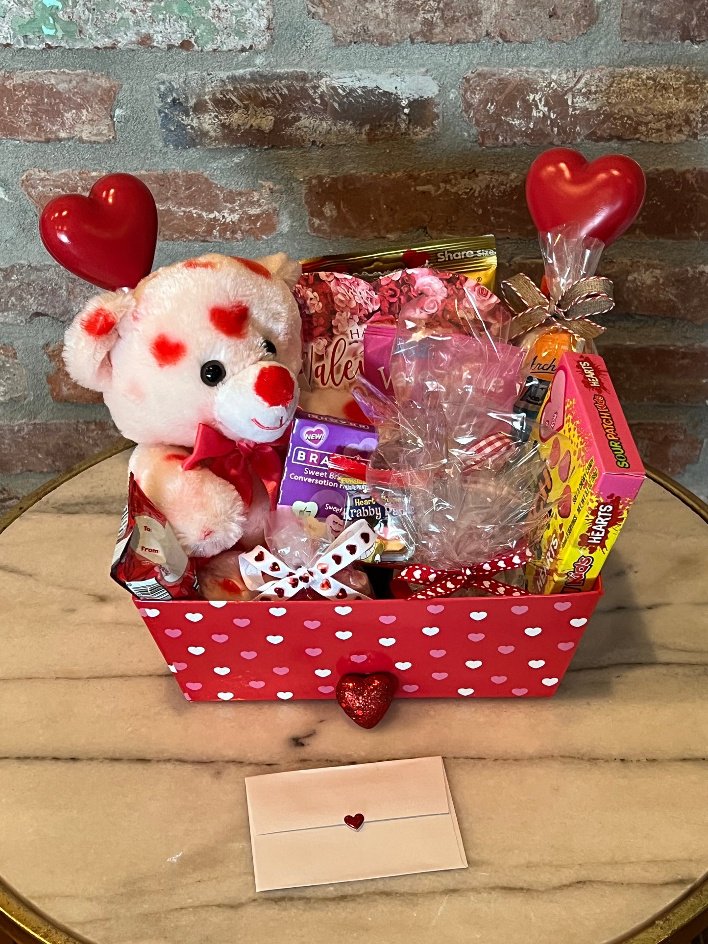 Valentine’s Day Pink Hearts Bear Petit Box