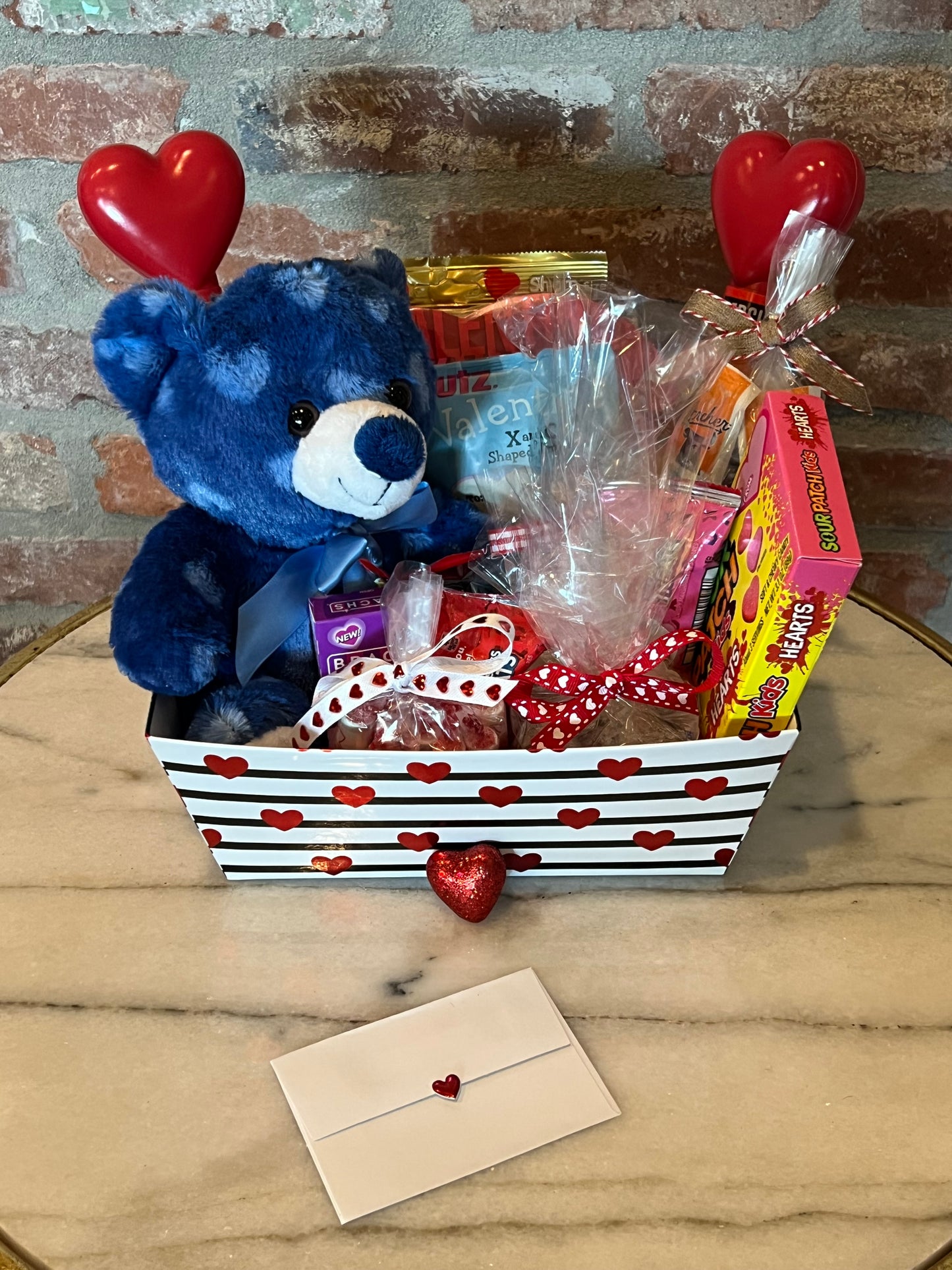 Valentine’s Day Blue Hearts Bear Petit Box