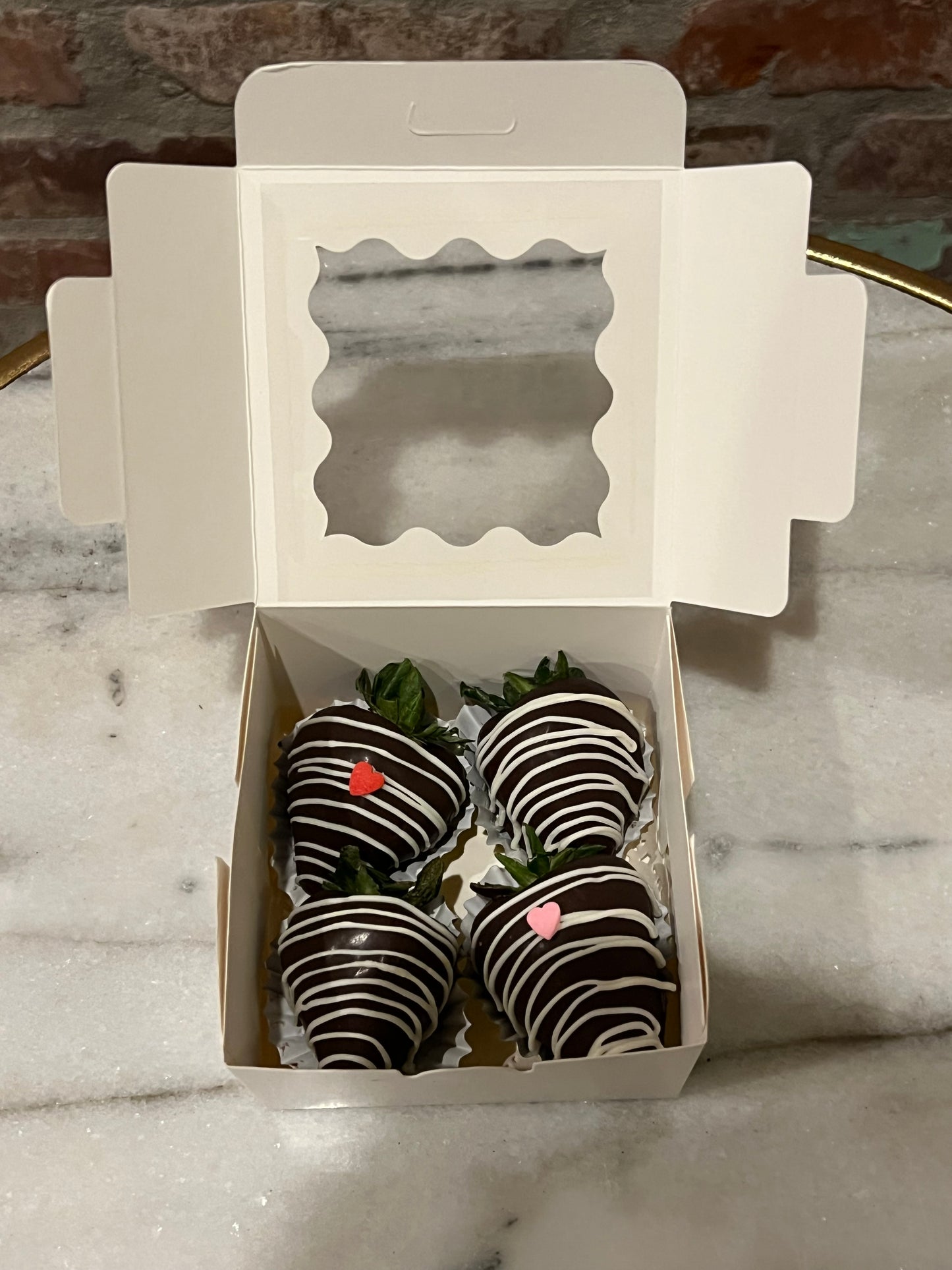 Valentine’s Day 4 Chocolate Covered Strawberries
