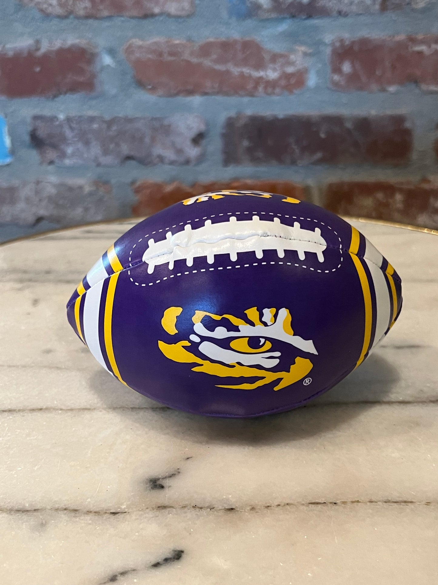 "LSU Fightin' Tiger" Box